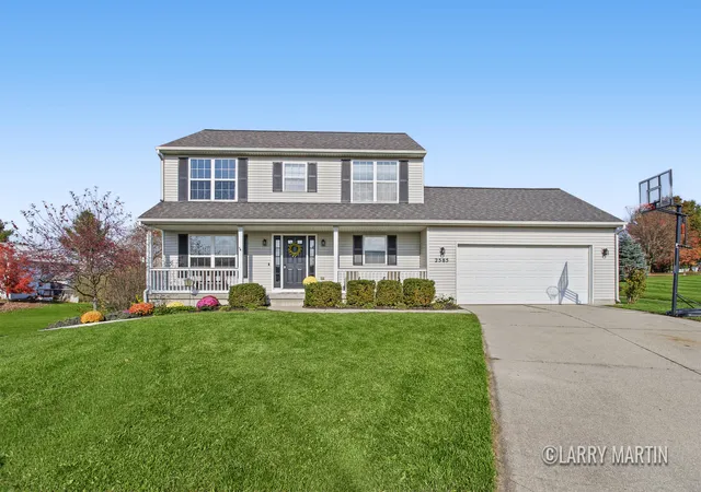 Single family home for sale at 2585 Picadilly Ct SW, Wyoming, MI 49418 | MLS# 65026057215
