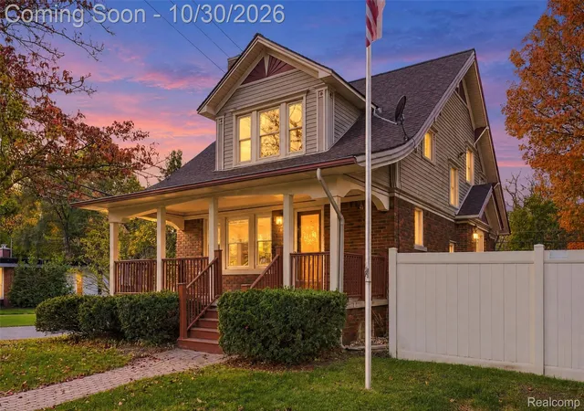 Photo 1 of Single family home for sale at 15941 Farmington Rd, Livonia, MI 48154 | MLS# 20261087184 | Listing updated on 2026-10-30