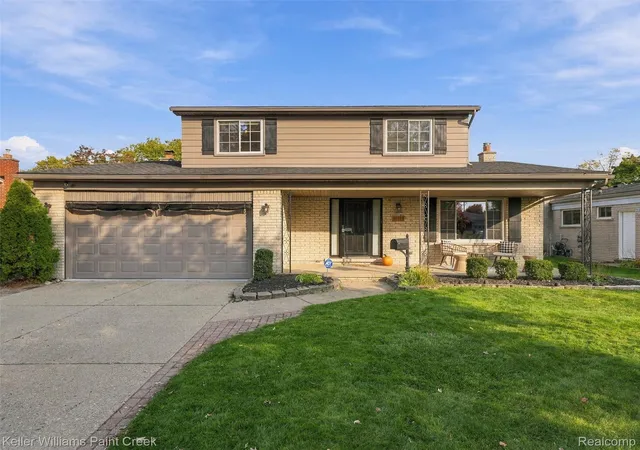 Photo 1 of Single family home for sale at 40112 Flagstaff Dr, Sterling Heights, MI 48313 | MLS# 20261087189 | Listing updated on 2026-10-29