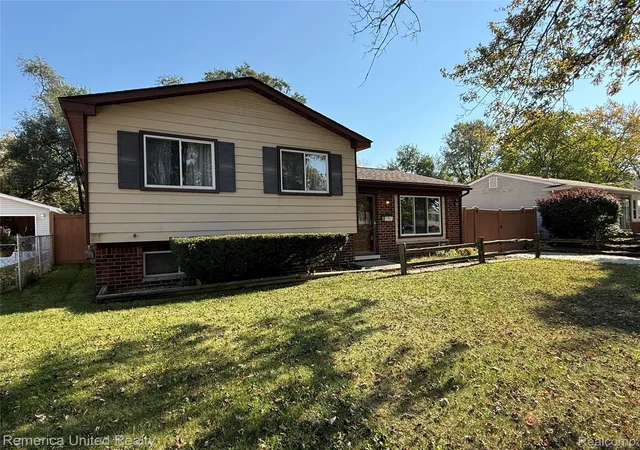 Photo 1 of Single family home for sale at 15747 Springhill St, Romulus, MI 48174 | MLS# 20261087211 | Listing updated on 2026-10-29