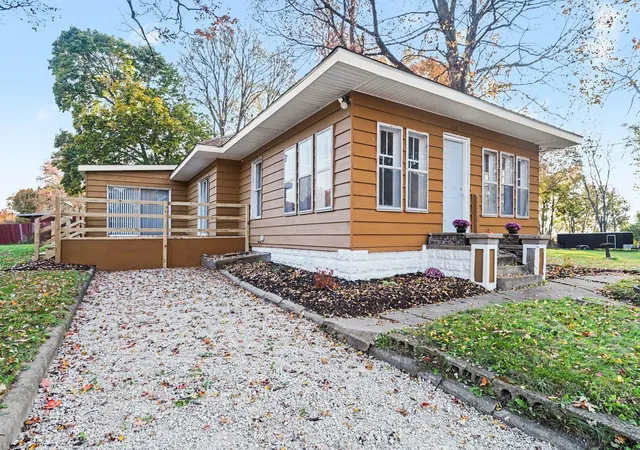 Photo 1 of Sale Pending at 226 Westbrook Ave, Battle Creek, MI 49014 | MLS# 66026057246 | Listing updated on 2026-10-29