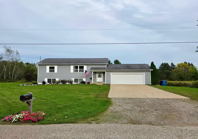 Single family home for sale at 5934 Sandy Way, Zeeland, MI 49464 | MLS# 65026057252