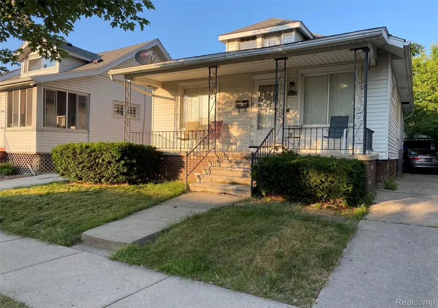 Photo 1 of Single family home for sale at 4936 Palmer St, Dearborn, MI 48126 | MLS# 20261087238 | Listing updated on 2026-10-29
