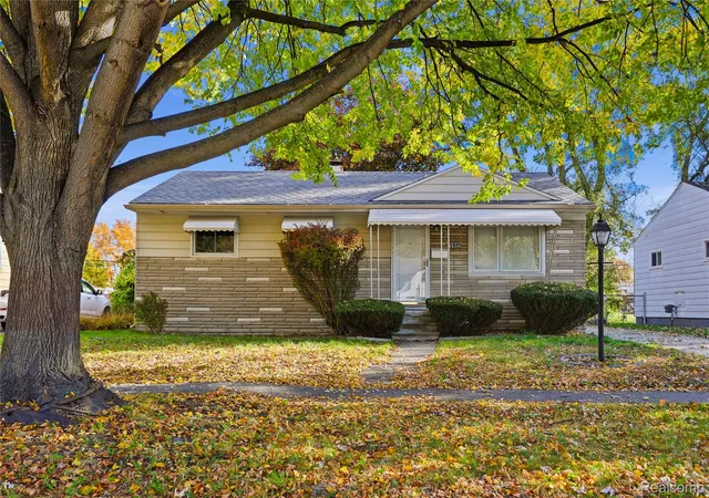 Photo 1 of Single family home for sale at 22556 Masch Ave, Warren, MI 48091 | MLS# 20261087244 | Listing updated on 2026-10-30