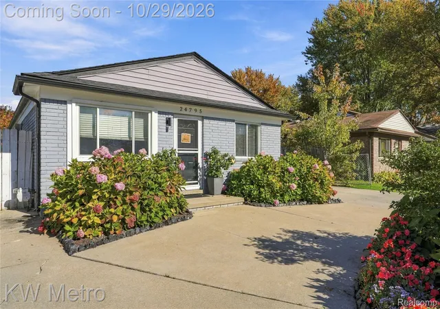Photo 1 of Single family home for sale at 24795 Trombley St, Harrison Township, MI 48045 | MLS# 20261087272 | Listing updated on 2026-10-29