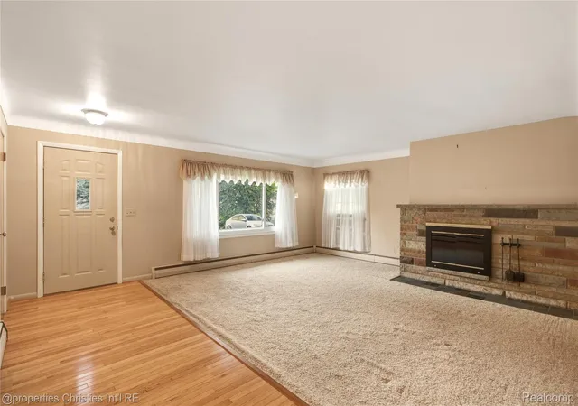 Photo 1 of Single family home for sale at 662 Coughlan St, Auburn Hills City Oakland, MI 48326 | MLS# 20261087284 | Listing updated on 2026-10-30