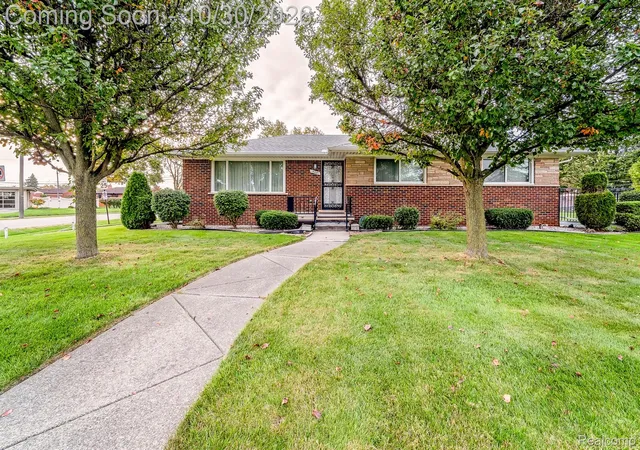 Photo 1 of Single family home for sale at 18691 Goddard Rd, Southgate, MI 48195 | MLS# 20261087285 | Listing updated on 2026-10-30