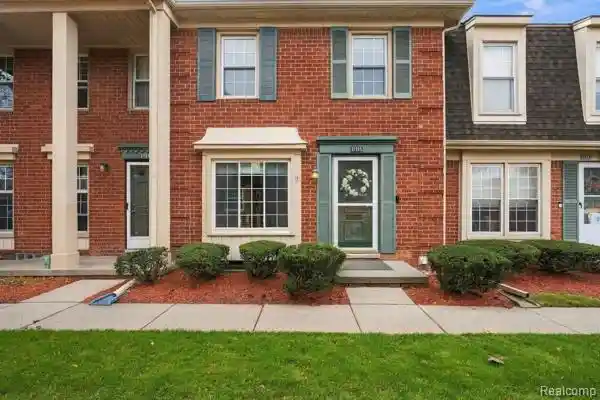 Condo for sale at 31195 Hoover Rd #29, Warren, MI 48093 | MLS# 20261087293