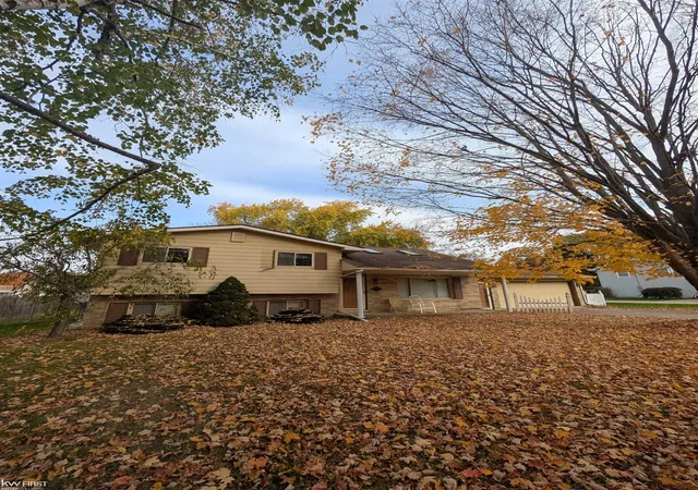 Photo 1 of Single family home for sale at 5404 Grand Blanc Rd, Swartz Creek, MI 48473 | MLS# 5050226177 | Listing updated on 2026-10-29