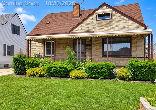 Single family home for sale at 14716 Eureka Rd, Southgate, MI 48195 | MLS# 20261087297