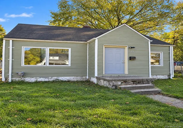 Single family home for sale at 154 E Stewart Ave, Flint, MI 48505 | MLS# 20261087301