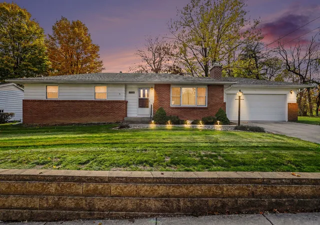 Photo 1 of Sale Pending at 406 E Charles St, Hastings, MI 49058 | MLS# 65026057304 | Listing updated on 2026-10-30