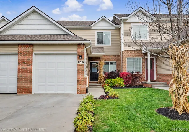 Condo for sale at 11313 Woodruff Lake Dr, Brighton, MI 48116 | MLS# 20261087319