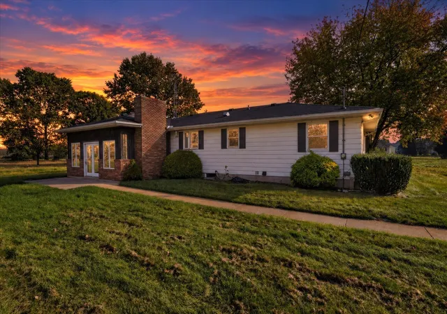 Photo 1 of Single family home for sale at 4829 E Main St, Stockbridge, MI 49285 | MLS# 71026057329 | Listing updated on 2026-10-28