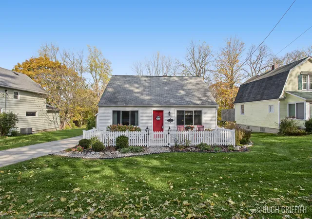 Single family home for sale at 7225 Bradfield St SE, Ada, MI 49301 | MLS# 65026057345