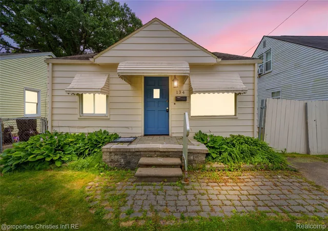 Photo 1 of Single family home for sale at 134 E Brockton Ave, Madison Heights, MI 48071 | MLS# 20261087398 | Listing updated on 2026-10-30