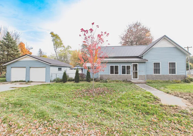 Photo 1 of Single family home for sale at 502 E Race St, Leslie, MI 49251 | MLS# 55026057383 | Listing updated on 2026-10-29