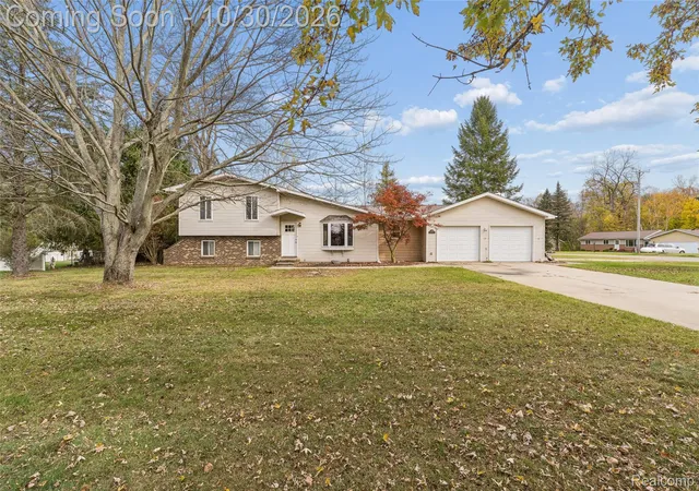 Single family home for sale at 2276 Doris Ct, Lapeer, MI 48446 | MLS# 20261087454