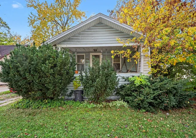 Photo 1 of Single family home for sale at 2607 Davenport Ave, Saginaw, MI 48602 | MLS# 66026057409 | Listing updated on 2026-10-29