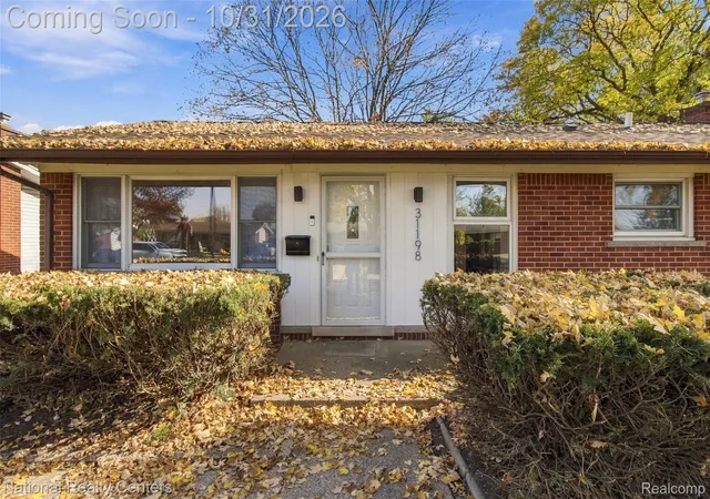 Single family home for sale at 31198 Edgeworth Dr, MadisonHeightsCity_Oakland, MI 48071 | MLS# 20261087478