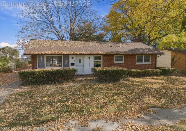 Photo 1 of Single family home for sale at 31198 Edgeworth Dr, Madison Heights City Oakland, MI 48071 | MLS# 20261087478 | Listing updated on 2026-10-31