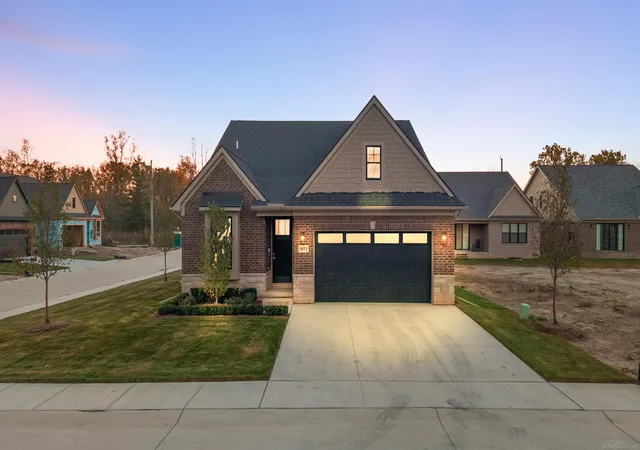 Photo 1 of Single family home for sale at 5871 Everton Ct, Troy, MI 48085 | MLS# 58050226231 | Listing updated on 2026-10-29