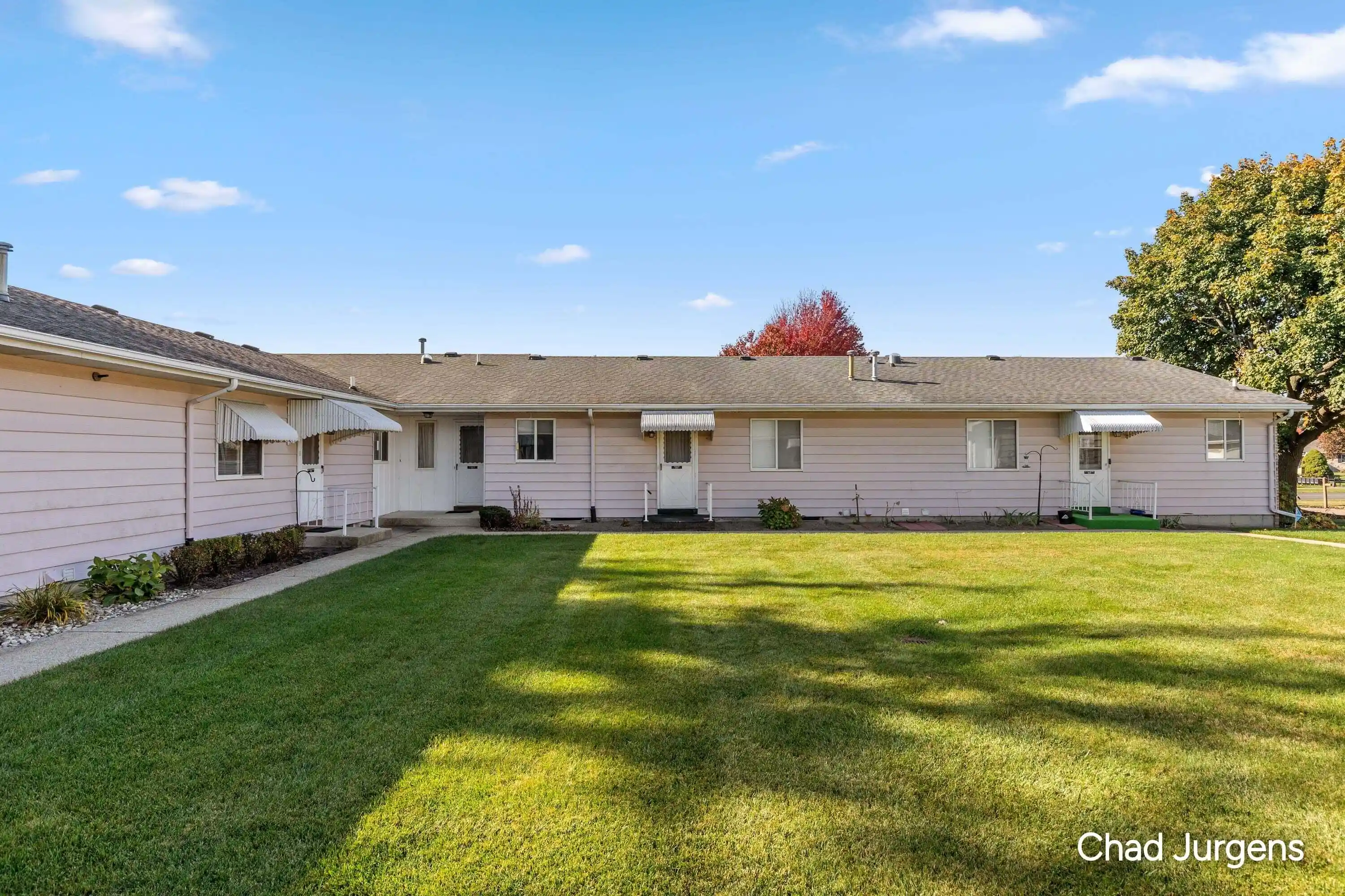Listing Photo 1 - Condo for sale in 5874 Leisure S Dr SE located at 5874 Leisure S Dr SE, Grand Rapids, MI 49548 - Unit #266