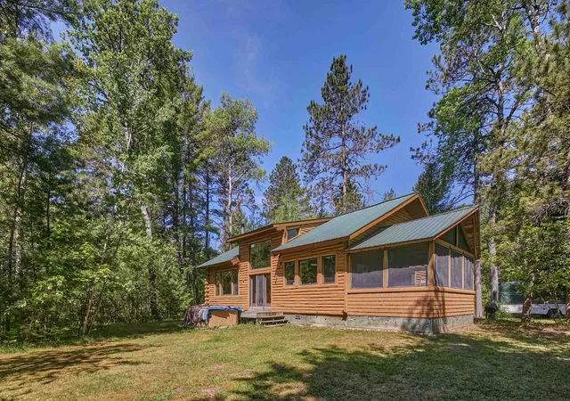 Single family home for sale at 5110 Pumpanickel Rd, Traverse City, MI 49696 | MLS# 78080074949