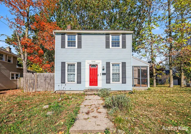 Single family home for sale at 1241 Boston St SE, Grand Rapids, MI 49507 | MLS# 65026057438