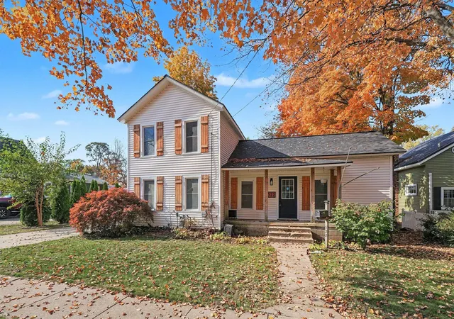 Photo 1 of Single family home for sale at 522 Kalamazoo St, Otsego, MI 49078 | MLS# 66026057452 | Listing updated on 2026-10-29