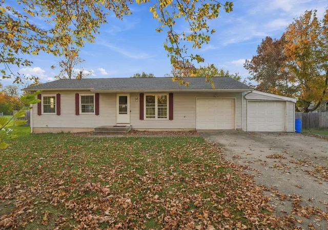 Photo 1 of Single family home for sale at 4160 Avon Dr, Dorr, MI 49323 | MLS# 66026057469 | Listing updated on 2026-10-29