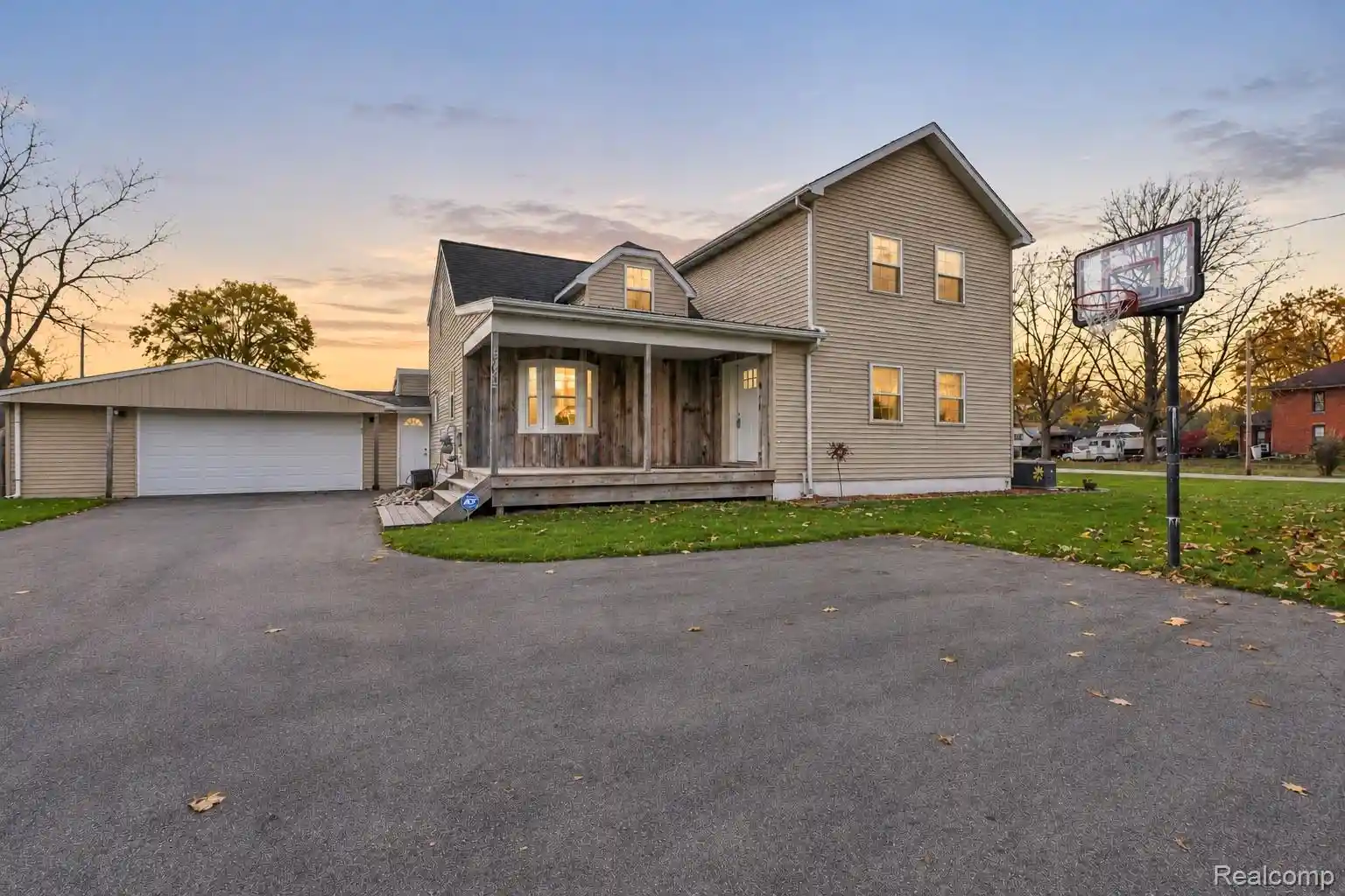 Photo 1 of Single family home for sale at 5445 W Dodge Rd, Vienna Charter Township Genesee, MI 48420 | MLS# 20261087553 | Listing updated on 2026-10-30
