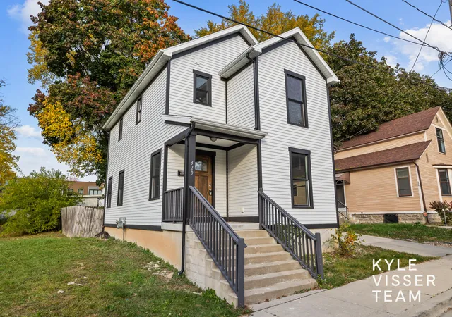 Single family home for sale at 329 Visser Pl SE, Grand Rapids, MI 49506 | MLS# 65026057485