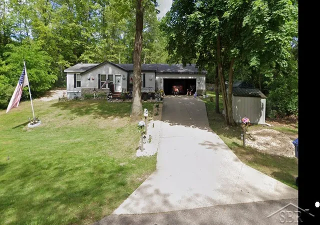 Single family home for sale at 109 Knoll Dr, Battle Creek, MI 49017 | MLS# 61050226276 | Listing updated on 2026-10-29