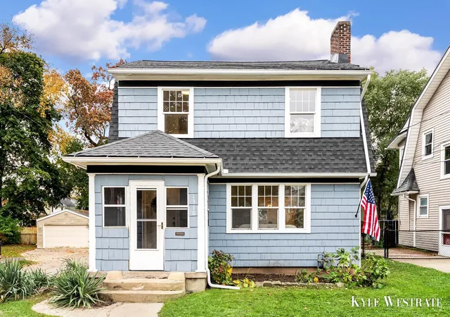 Photo 1 of Single family home for sale at 1310 Fisk St Se, Grand Rapids, MI 49506 | MLS# 65026057554 | Listing updated on 2026-10-29