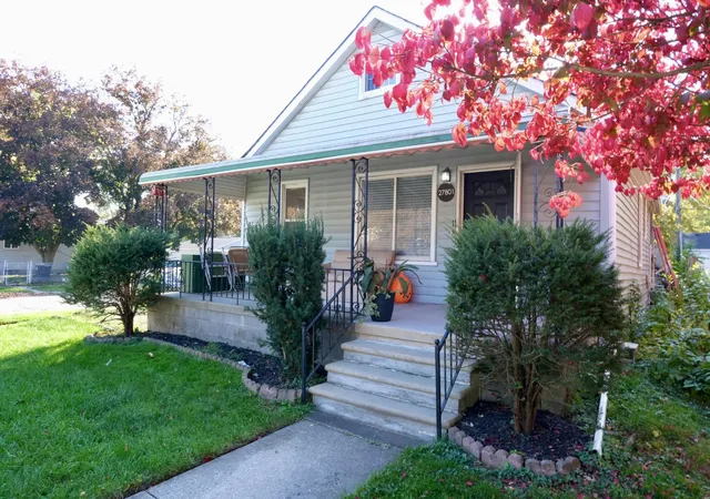 Single family home for sale at 27801 Long St, Livonia, MI 48152 | MLS# 81026057564