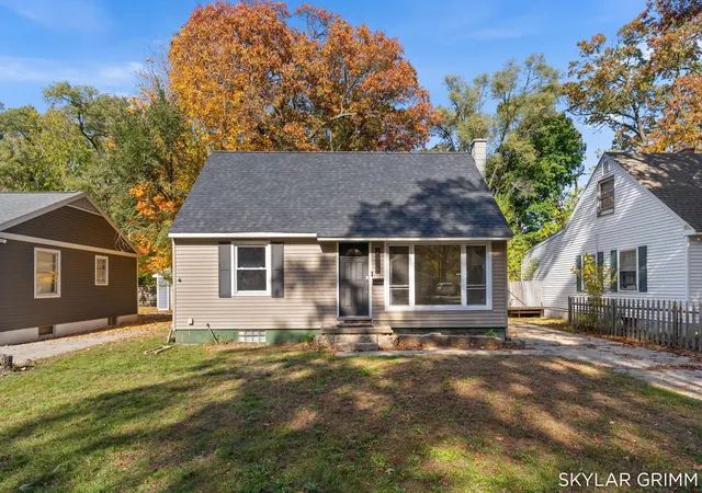 Single family home for sale at 1354 Francis Ave, Muskegon, MI 49442 | MLS# 71026057577