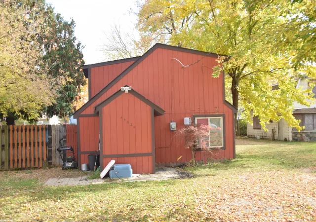 Photo 1 of Single family home for sale at 49520 Gratiot Ave, Chesterfield, MI 48051 | MLS# 58050226315 | Listing updated on 2026-10-30
