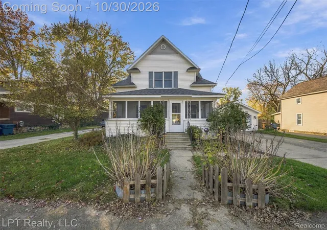 Single family home for sale at 206 S Saginaw St, Montrose, MI 48457 | MLS# 20261087709