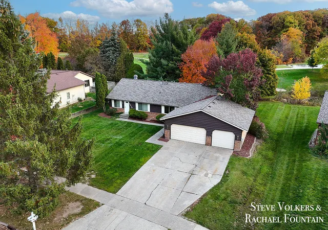 Photo 1 of Multi family home for sale at 4916 Stauffer Ave Se, Grand Rapids, MI 49508 | MLS# 65026057609 | Listing updated on 2026-10-29