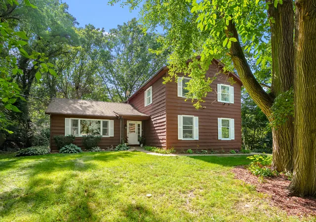 Single family home for sale at 7423 Ravine Rd, Kalamazoo, MI 49009 | MLS# 66026057648