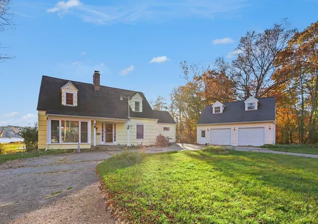 Photo 1 of Single family home for sale at 3455 Memorial Dr, Laketon Township Muskegon, MI 49445 | MLS# 71026057653 | Listing updated on 2026-10-30