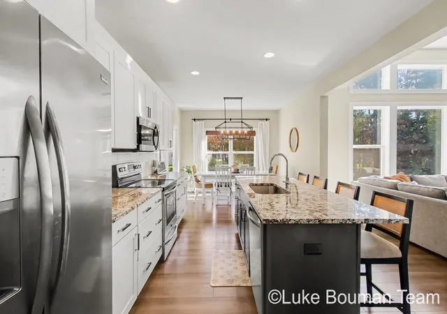 Photo 3 of Single family home for sale at 2940 Ternberry Ln, Holland, MI 49424 | MLS# 71026057666 | Listing updated on 2026-10-30