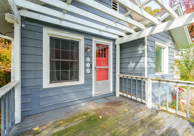 Photo 2 of Single family home for sale at 615 Keyes Dr, Parchment City Kalamazoo, MI 49004 | MLS# 66026057676 | Listing updated on 2026-10-30