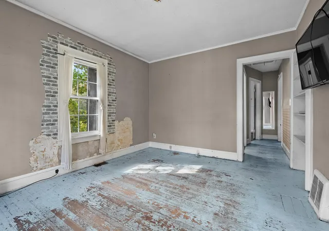 Photo 3 of Single family home for sale at 615 Keyes Dr, Parchment City Kalamazoo, MI 49004 | MLS# 66026057676 | Listing updated on 2026-10-30