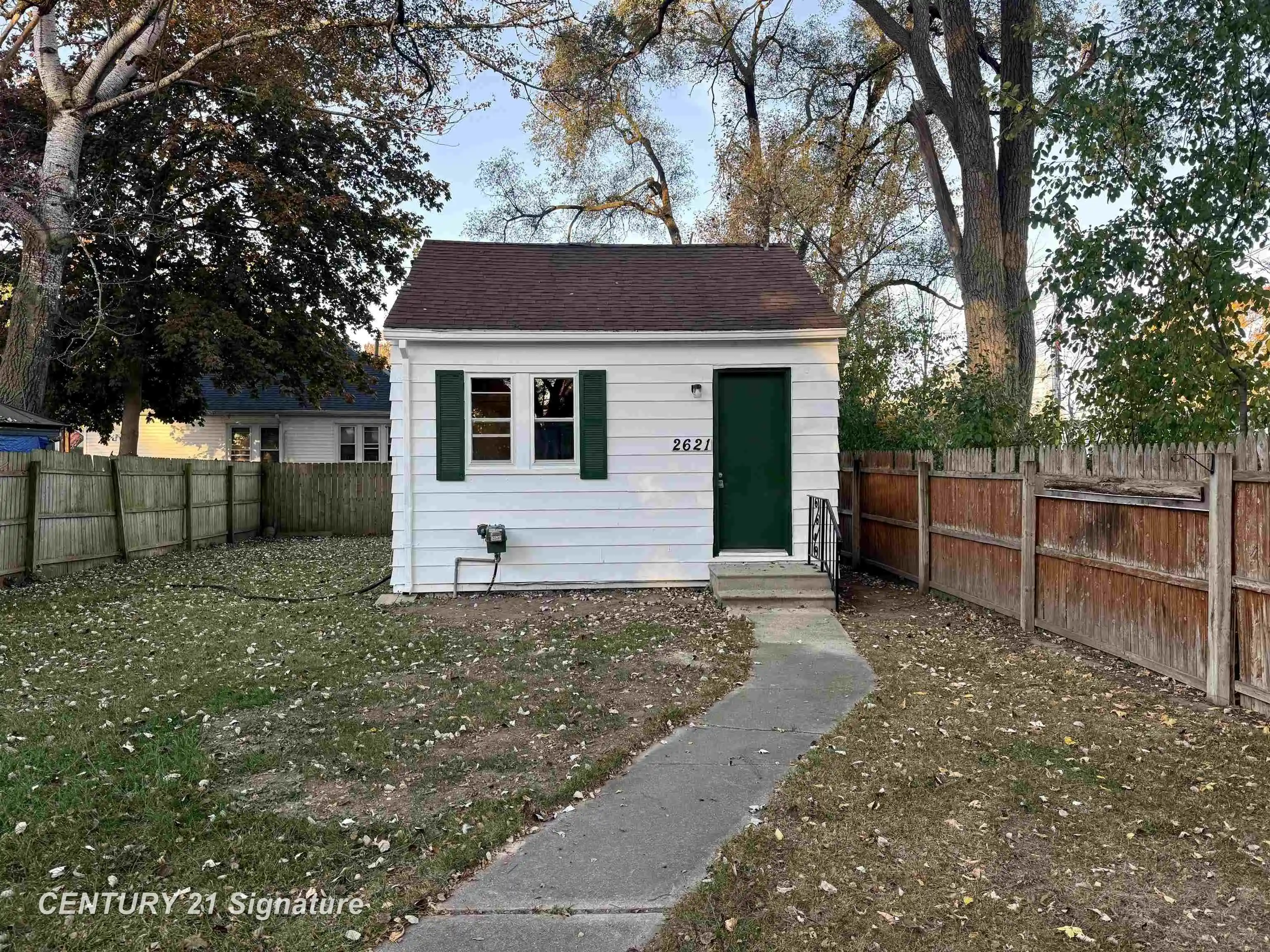 Single family home for sale at 2621 S Niagara St, SaginawCity_Saginaw, MI 48602 | MLS# 61050226367