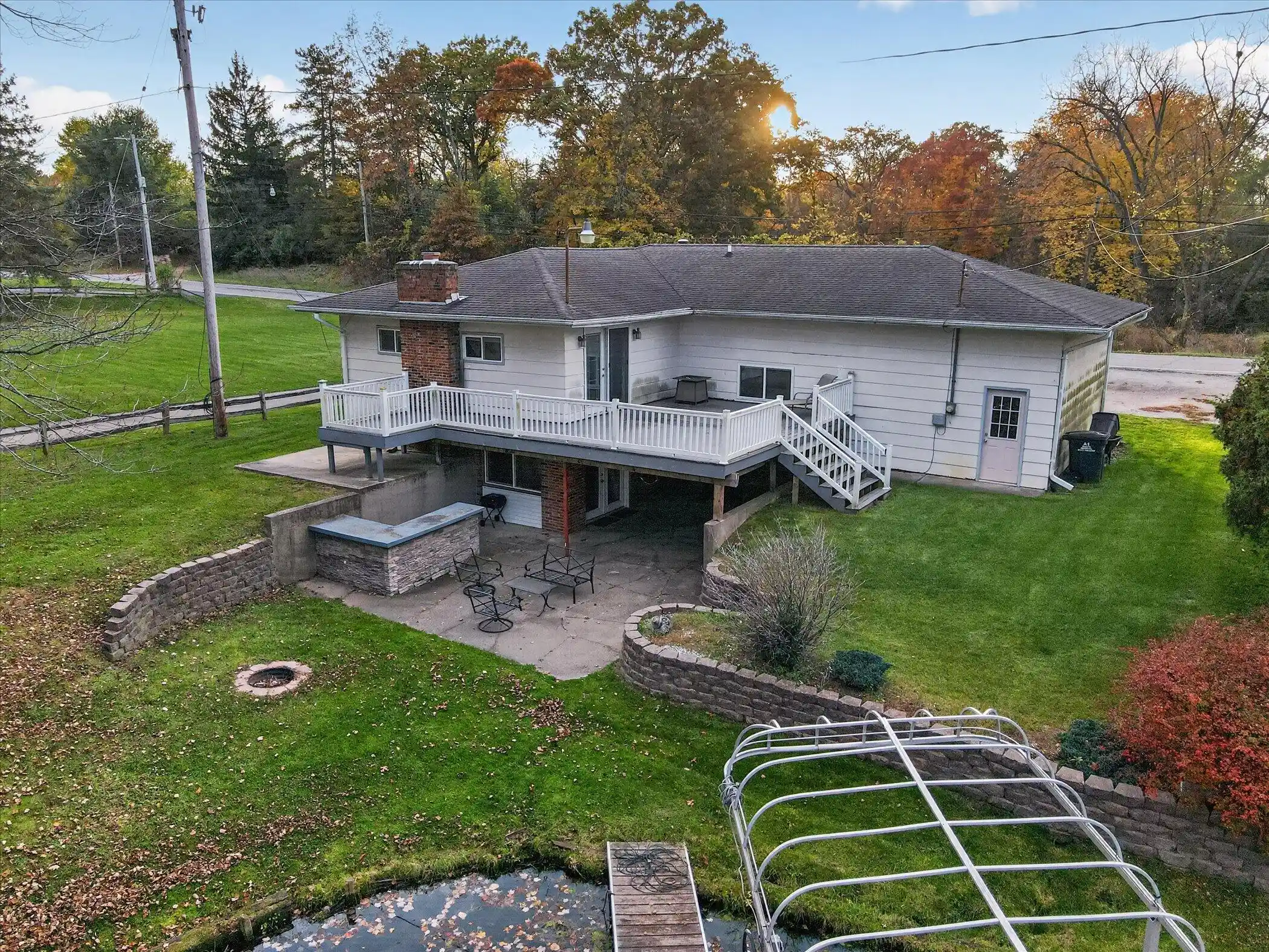 Photo 1 of Single family home for sale at 3373 Hoyer Rd, Jackson, MI 49201 | MLS# 55026057705 | Listing updated on 2026-10-30