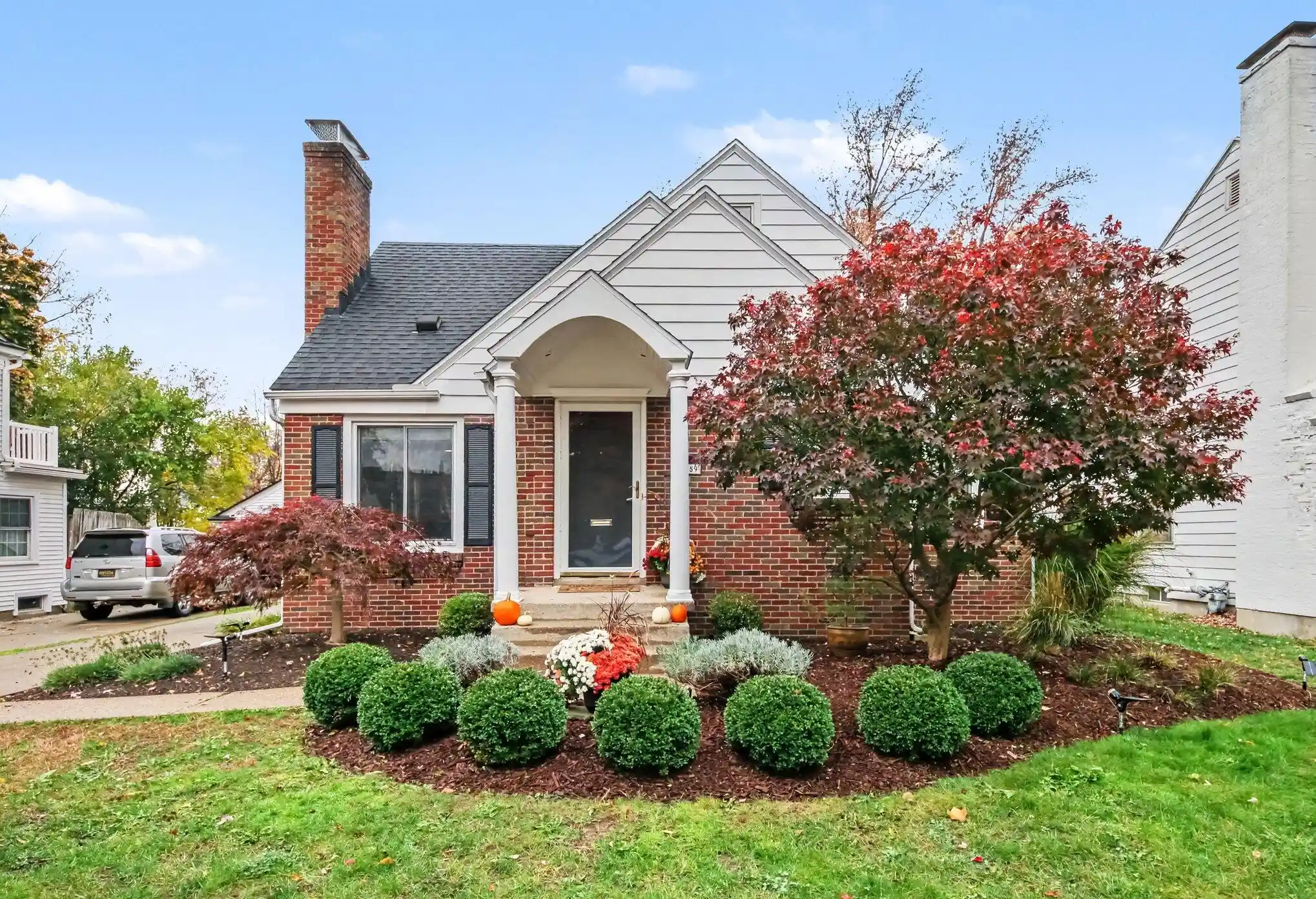 Photo 1 of Single family home for sale at 1059 Lake Grv Ave Se, East Grand Rapids City Kent, MI 49506 | MLS# 65026057751 | Listing updated on 2026-10-30
