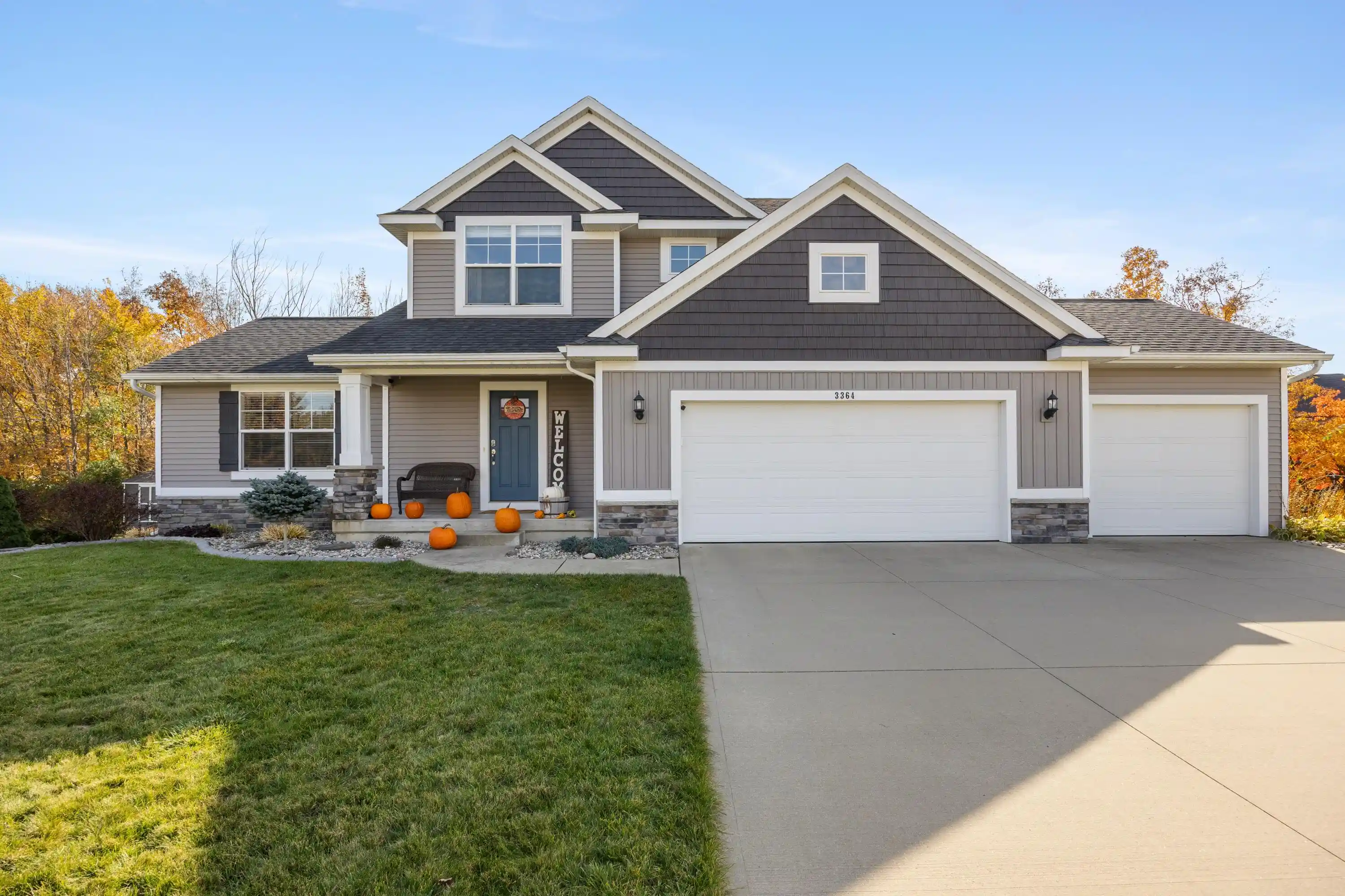 Photo 1 of Single family home for sale at 3364 Tearose Dr, Georgetown Charter Township Ottawa, MI 49426 | MLS# 65026057791 | Listing updated on 2026-10-30