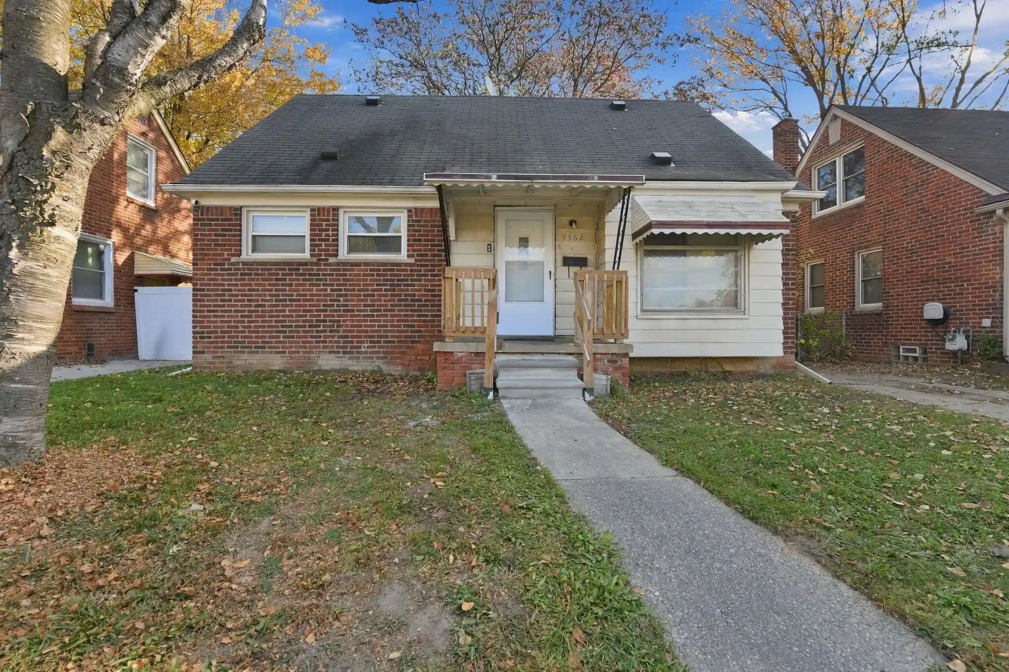 Photo 1 of Single family home for sale at 9562 Inkster Rd, Redford, MI 48239 | MLS# 81026057814 | Listing updated on 2026-10-30
